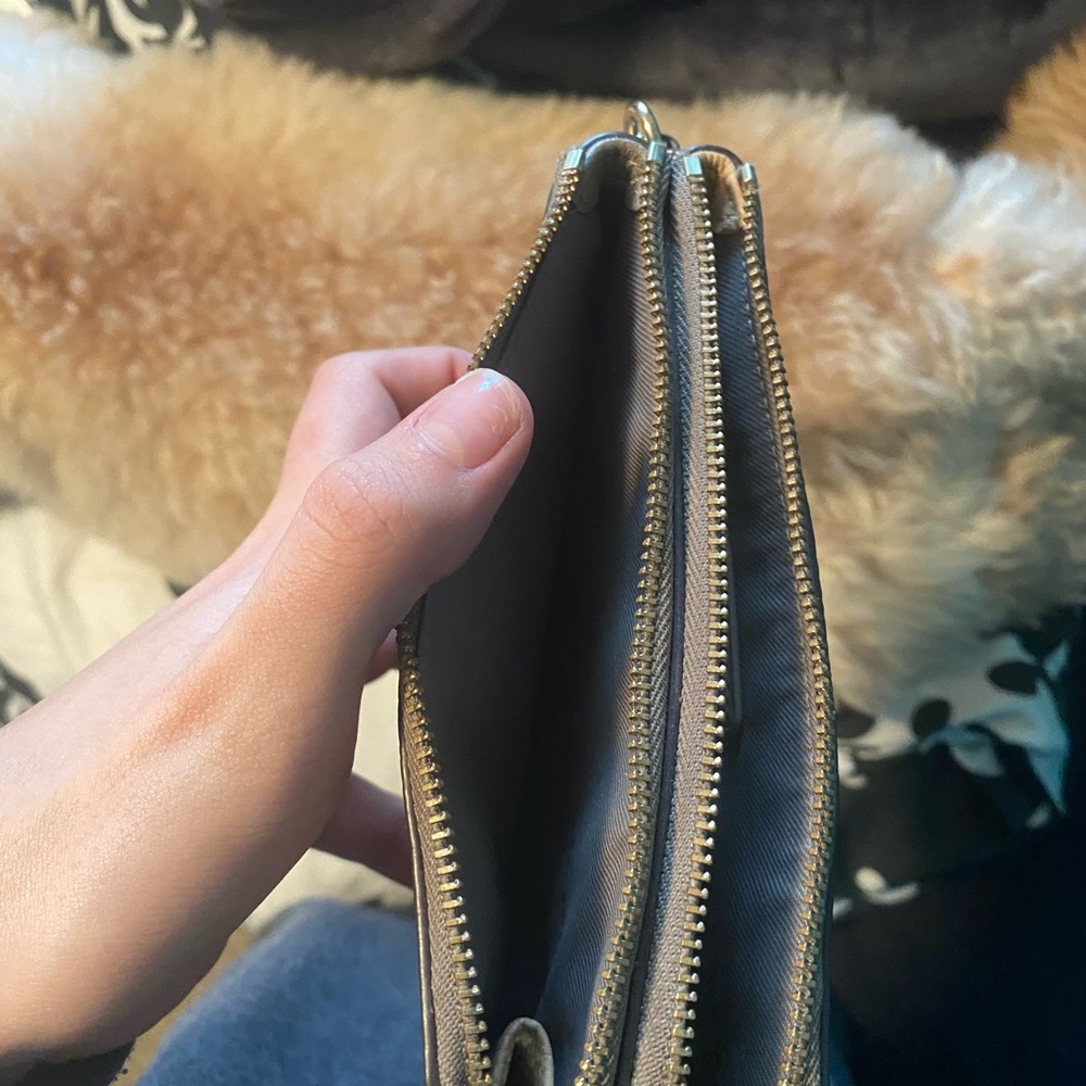 Coach Wallet - Picture 5 of 7